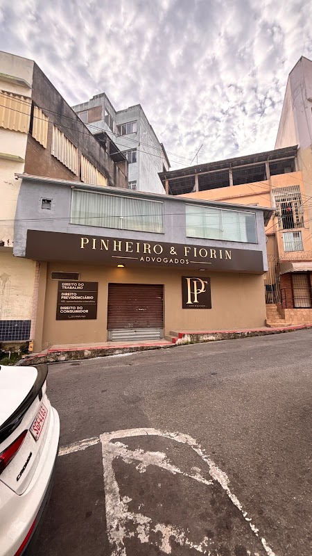 Pinheiro & Fiorin Advogados - Advocacia em Campo Grande, Cariacica/ES - Foto 3