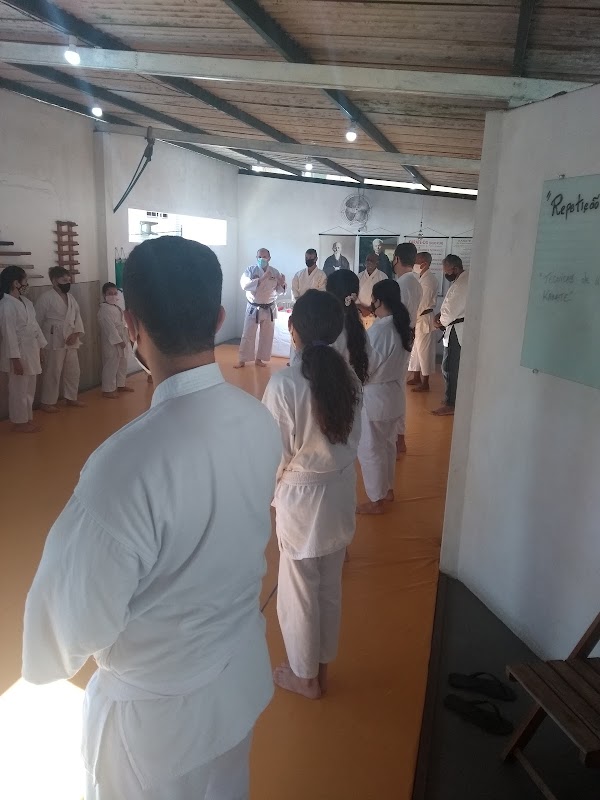 Escola de Artes Marciais - Artes Marciais em Campo Grande, Cariacica/ES - Foto 5