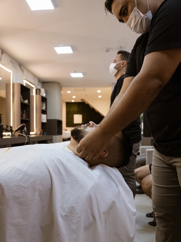 Foto 6 de Estilo Próprio Barbearia