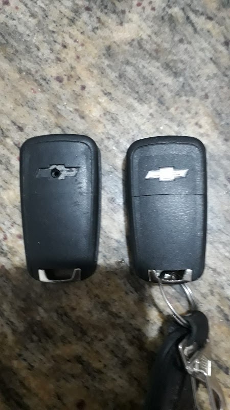 Davidson Chaveiro | Chaveiro 24 Horas - Chaveiro em São Francisco, Cariacica/ES - Foto 4