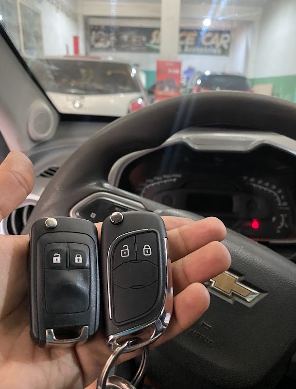 Ricardo chaveiro - Chaveiro em São Geraldo, Cariacica/ES - Foto 3