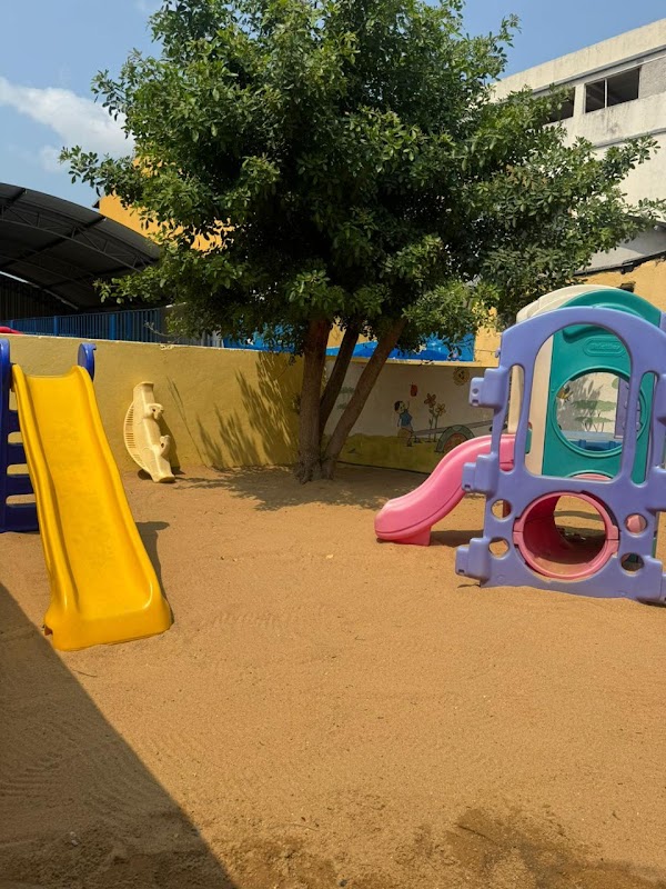 Centro De Educação Infantil Brilho De Sol - Creche em Campo Grande, Cariacica/ES - Foto 3