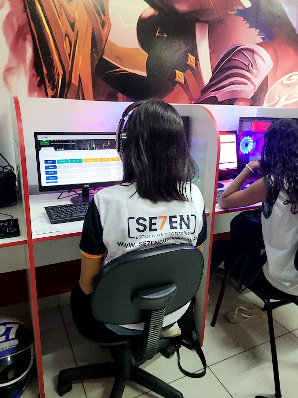 Foto 6 de Seven Escola de Profissões