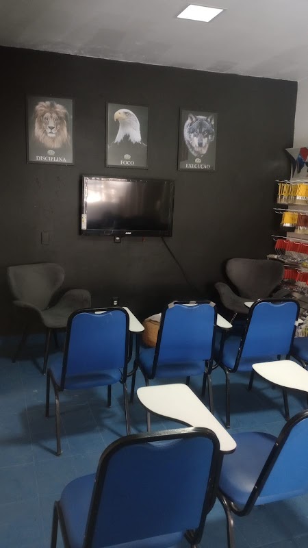 Escola Estrutural Formação Profissional