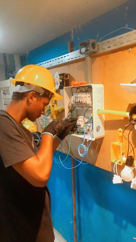 Escola Estrutural Formação Profissional Matriz Ltda - Escola em Campo Grande, Cariacica/ES - Foto 2