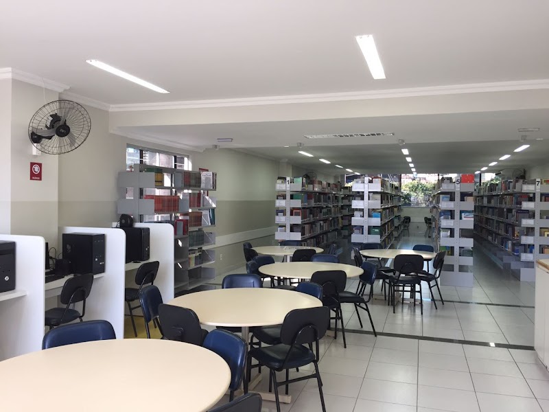 Faculdade Multivix Cariacica - Escola em Campo Grande, Cariacica/ES - Foto 2