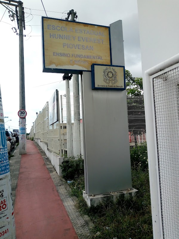 EEEFM Hunney Everest Piovesan - Escola em Morada de Santa Fé, Cariacica/ES - Foto 4