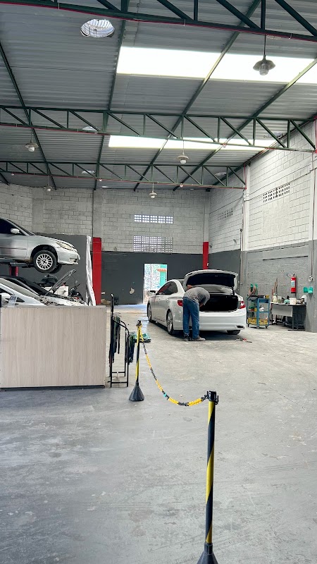 M5 Centro de Reparação Automotiva