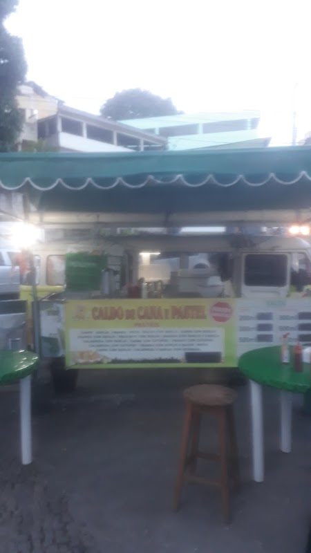 Pastel e Caldo de Cana Parada Obrigatória