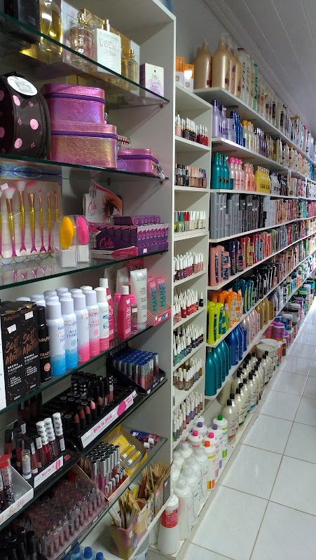Family Cosméticos - Perfumaria e Cosméticos em Porto de Santana, Cariacica/ES - Foto 2