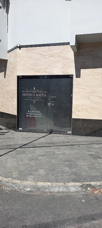 Cabelos e Unhas Mônica Souza