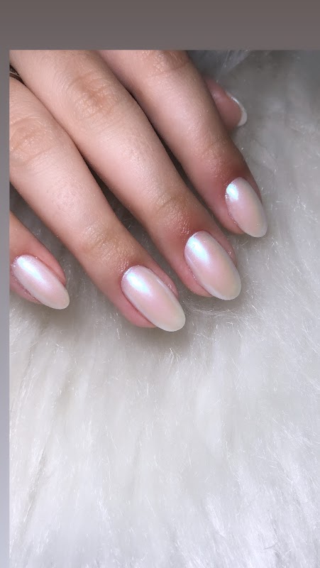 Carolina Ximenes Unha de Gel