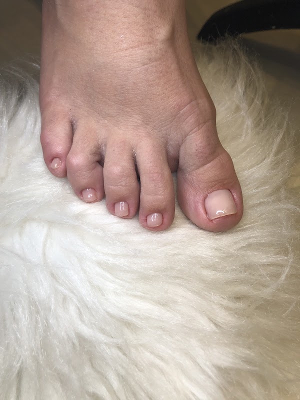 Carolina Ximenes Unha de Gel - Salão de Beleza em Campo Grande, Cariacica/ES - Foto 4