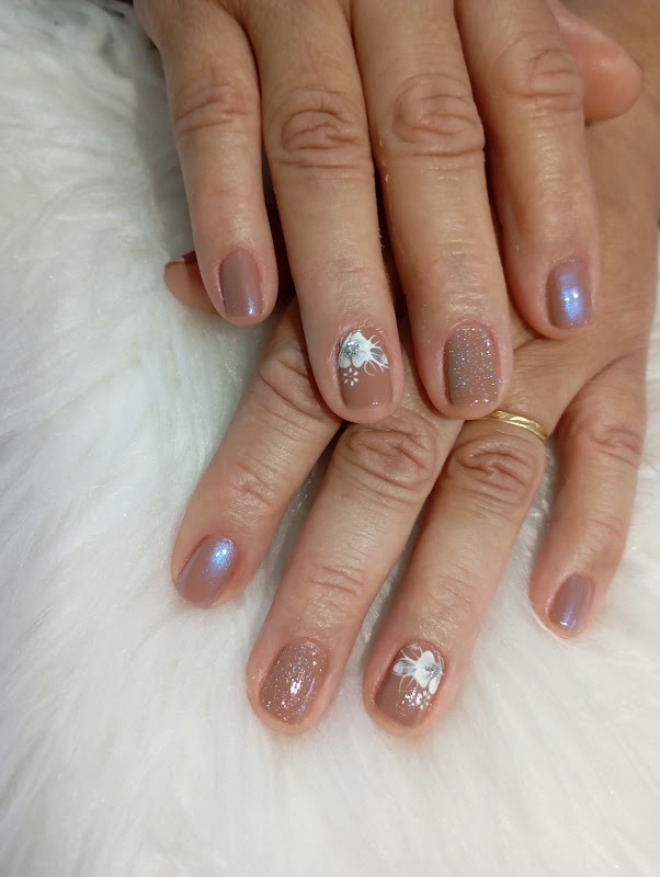 Joyce Kerollen Unhas - Salão de Beleza em Campo Grande, Cariacica/ES - Foto 3