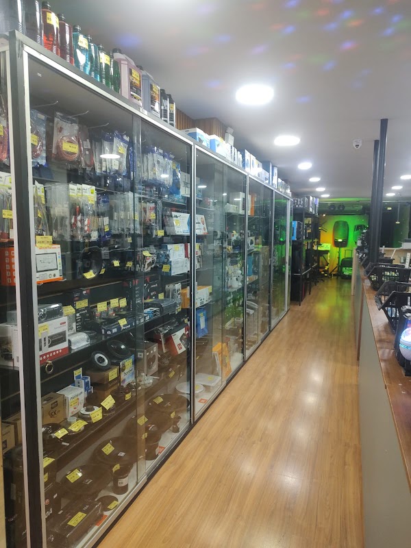 Audiotec Comércio e Serviços - Som e Acessórios Automotivos em Campo Grande, Cariacica/ES - Foto 2