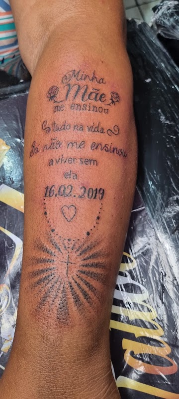 Foto 6 de Jhonathan Tattoo Studio